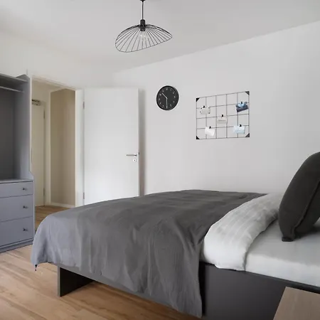 Schoene In Der Innenstadt I Home2share