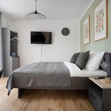 Schoene In Der Innenstadt I Home2share