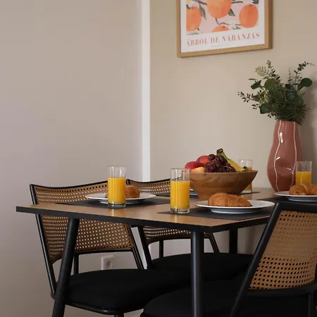 Schoene In Der Innenstadt I Home2share