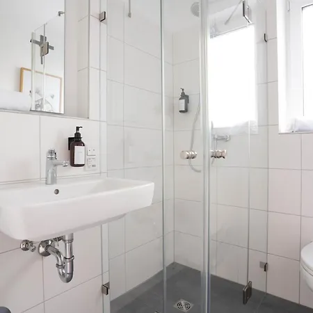 Schoene In Der Innenstadt I Home2share Apartment