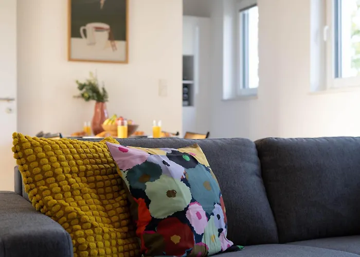 Appartement Schoene In Der Innenstadt I Kostenloses Parken I Home2share