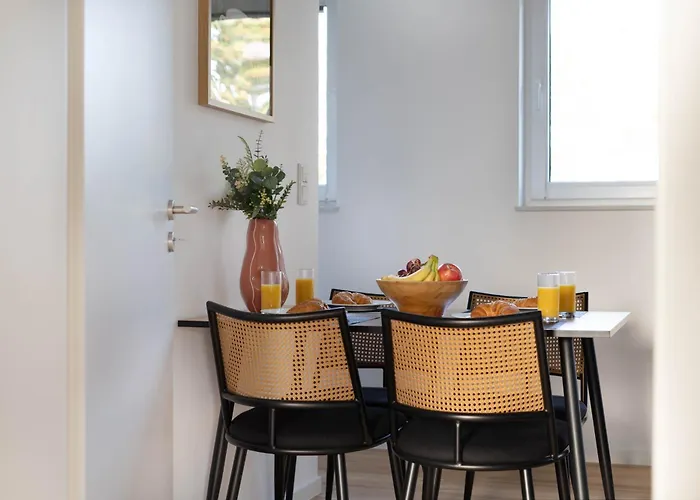Appartement Schoene In Der Innenstadt I Kostenloses Parken I Home2share *