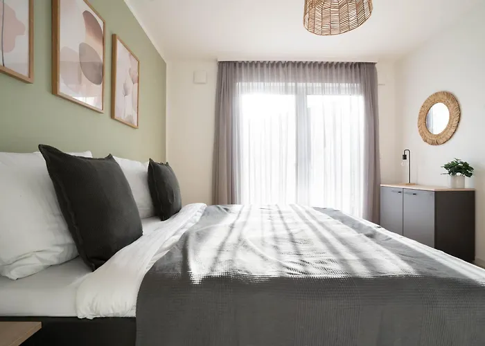Schoene In Der Innenstadt I Kostenloses Parken I Home2share Apartman *