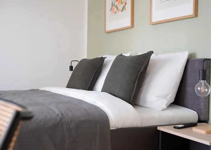 Schoene In Der Innenstadt I Kostenloses Parken I Home2share Appartement