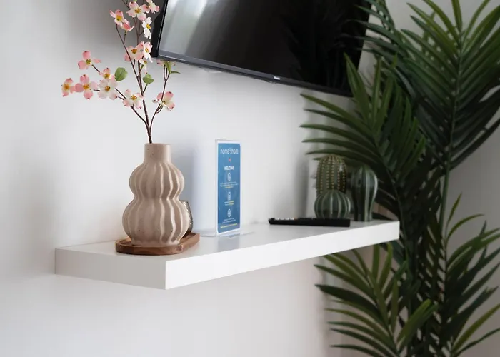 Schoene In Der Innenstadt I Kostenloses Parken I Home2share Apartman